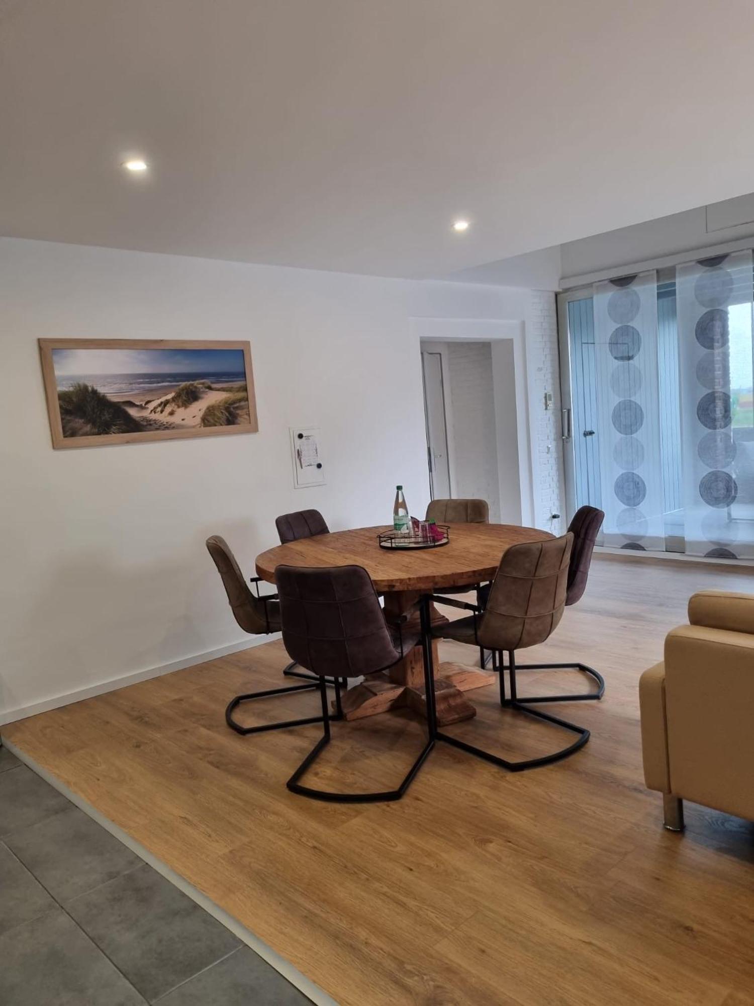Ferienwohnung Am Rheinpark Emmerich am Rhein Esterno foto