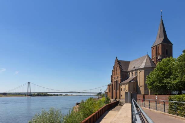 Ferienwohnung Am Rheinpark Emmerich am Rhein Esterno foto